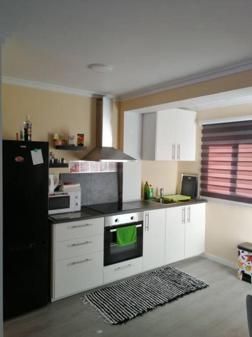Apartment Beautiful Near Port And Castle
